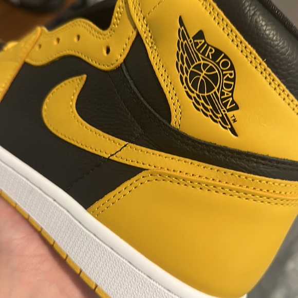 Air Jordan 1 High Retro “Pollen”❌SOLD❌ - Picture 14 of 16